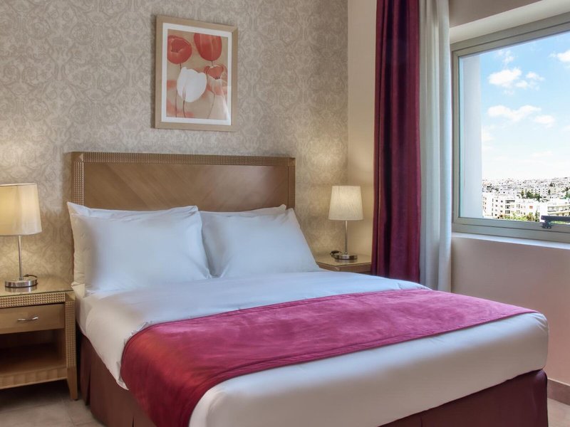 Geneva Hotel 21