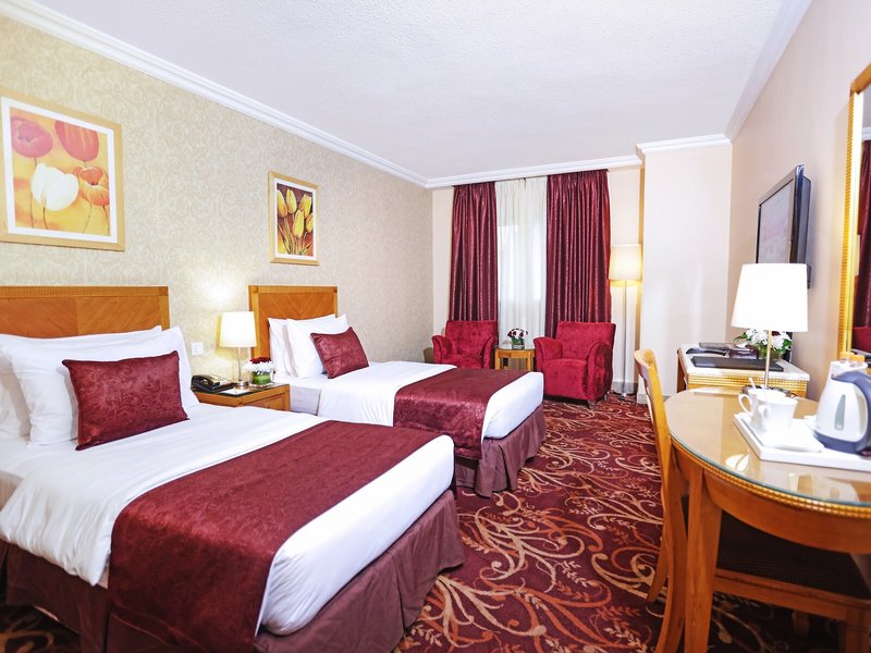 Geneva Hotel 30