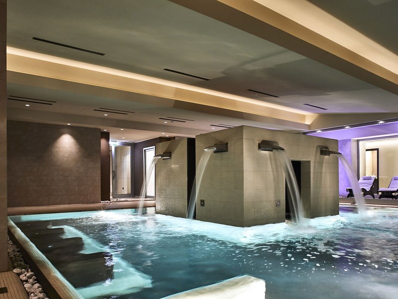 Atahotel Villa Pamphili 8