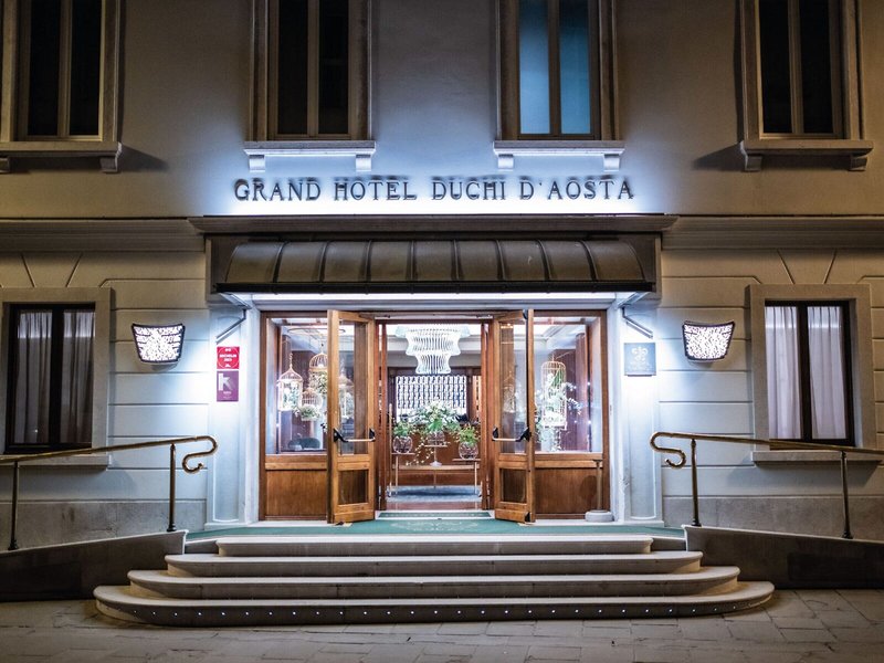 Grand Hotel Duchi d Aosta 4