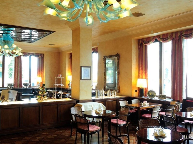 Grand Hotel Duchi d Aosta 16