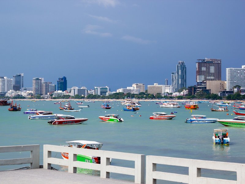Holiday Inn Express Pattaya Central 8