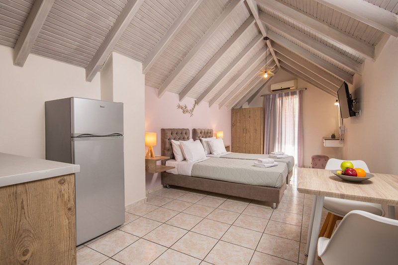 Koukos Loft Apartments 15