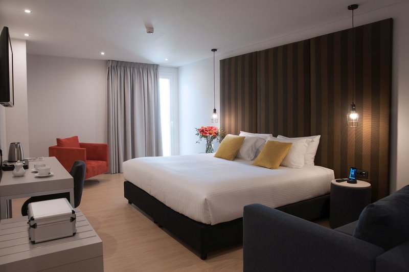 Athenaeum Smart Hotel 8