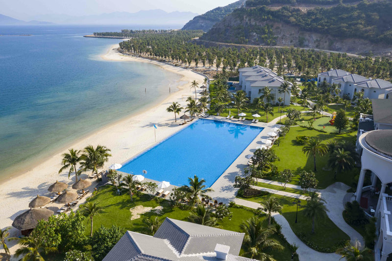 Nha Trang Marriott Resort & Spa, Hon Tre Island 2