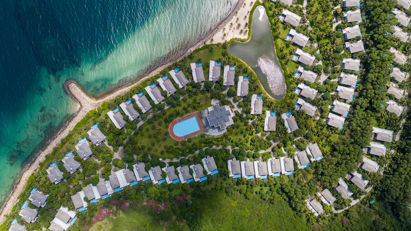 Nha Trang Marriott Resort & Spa, Hon Tre Island 5