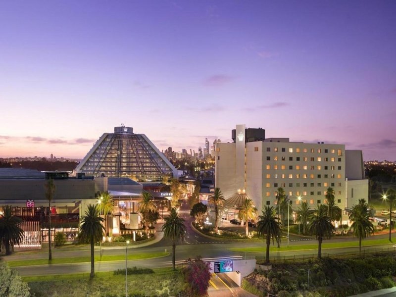 Crown Promenade Perth 1