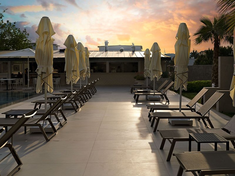 Dorman Suites Hotel 24