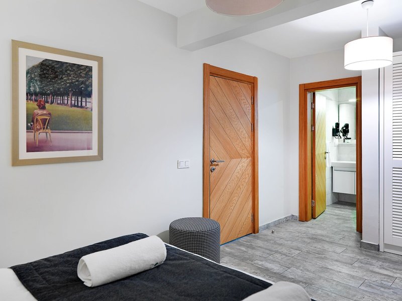 Dorman Suites Hotel 39