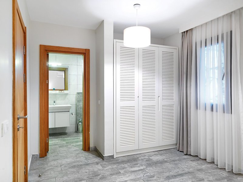Dorman Suites Hotel 49