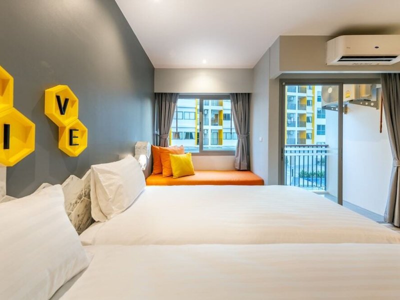 Beehive Boutique Hotel 13