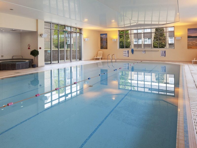 Holiday Inn Ipswich 10