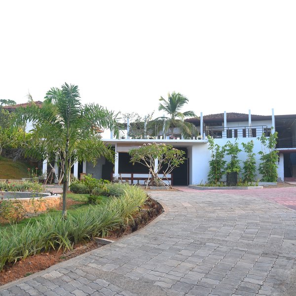 Silent Garden Ayurveda Health Resort 15