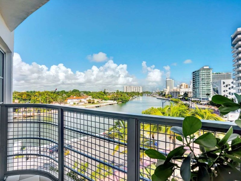 Hotel Trouvail Miami Beach 3