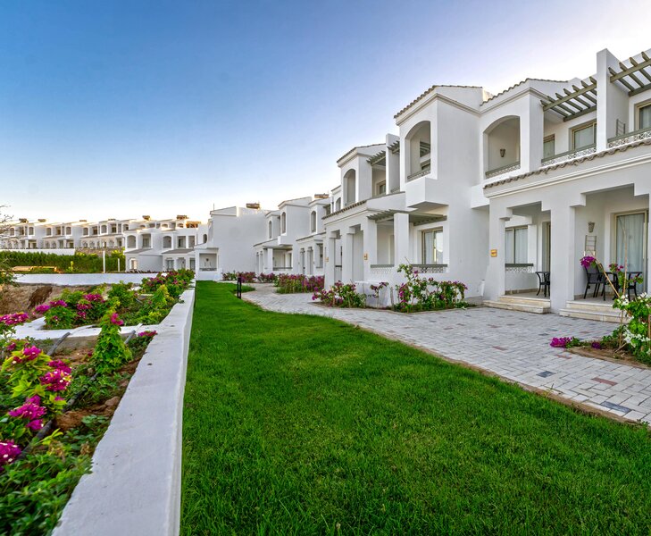 Coral Beach Resort Tiran 16