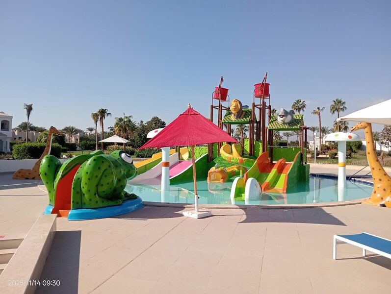 Coral Beach Resort Tiran 48