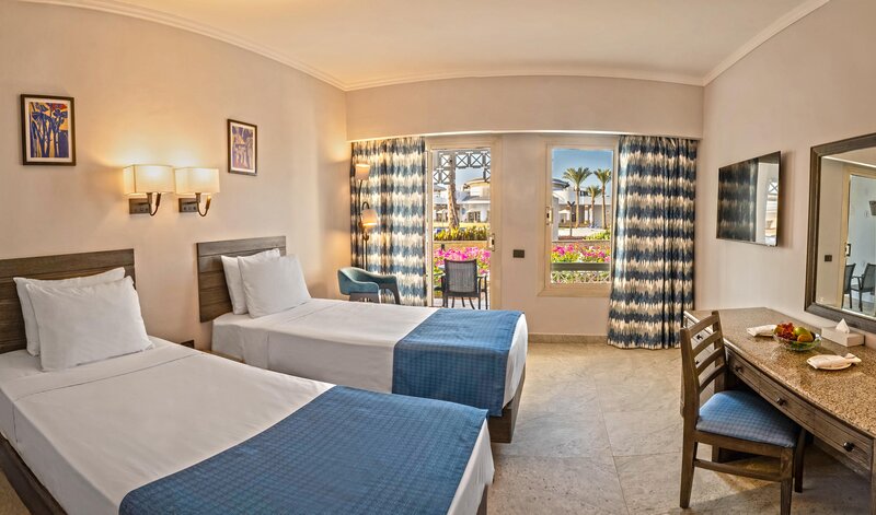 Coral Beach Resort Tiran 52