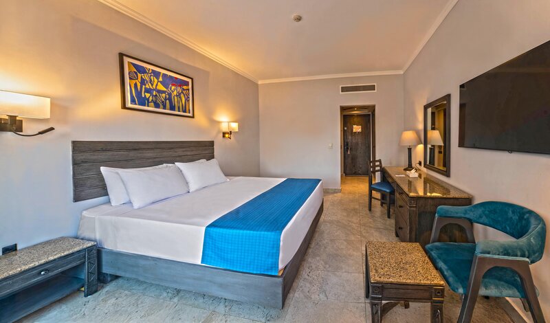 Coral Beach Resort Tiran 58