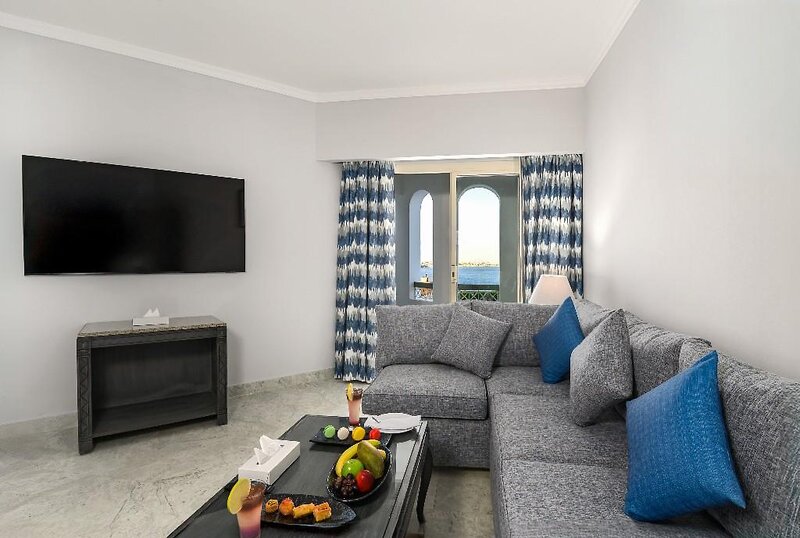 Coral Beach Resort Tiran 61