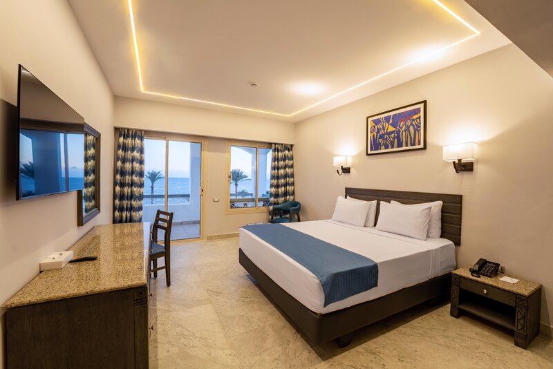 Coral Beach Resort Tiran 68