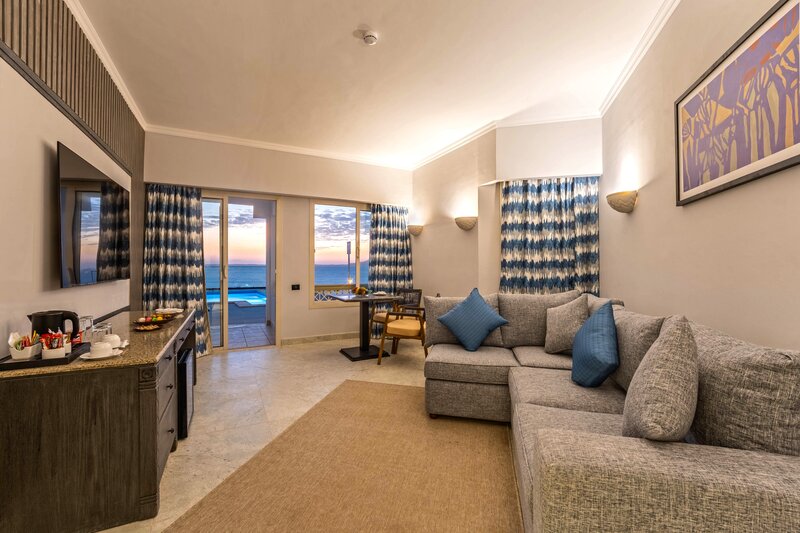 Coral Beach Resort Tiran 69