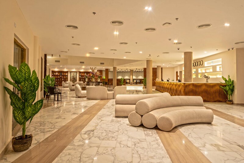 Coral Beach Resort Tiran 82