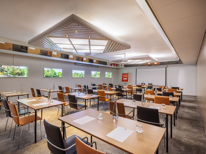 ibis Lausanne Crissier 6