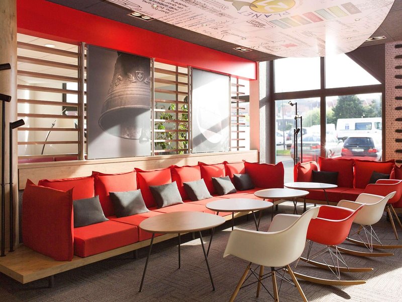 ibis Lausanne Crissier 9