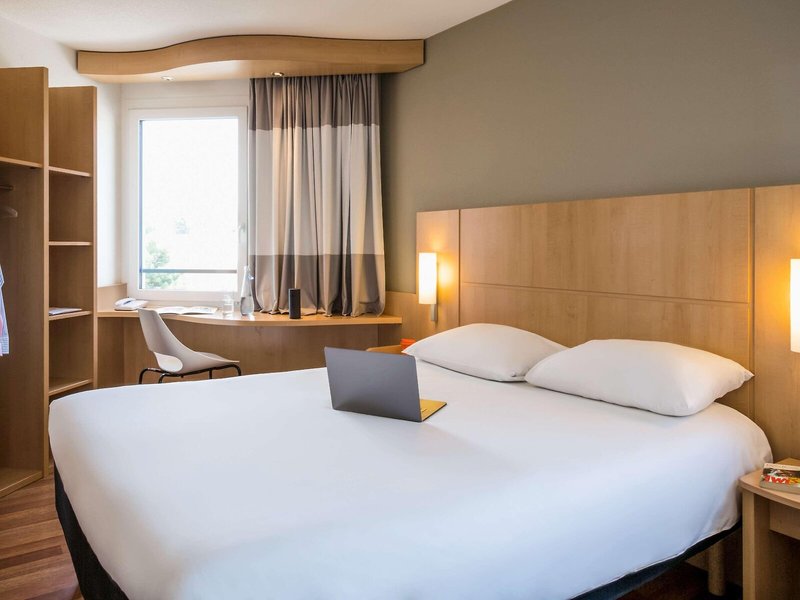 ibis Lausanne Crissier 15