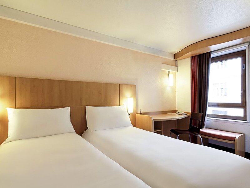 ibis Lausanne Crissier 16