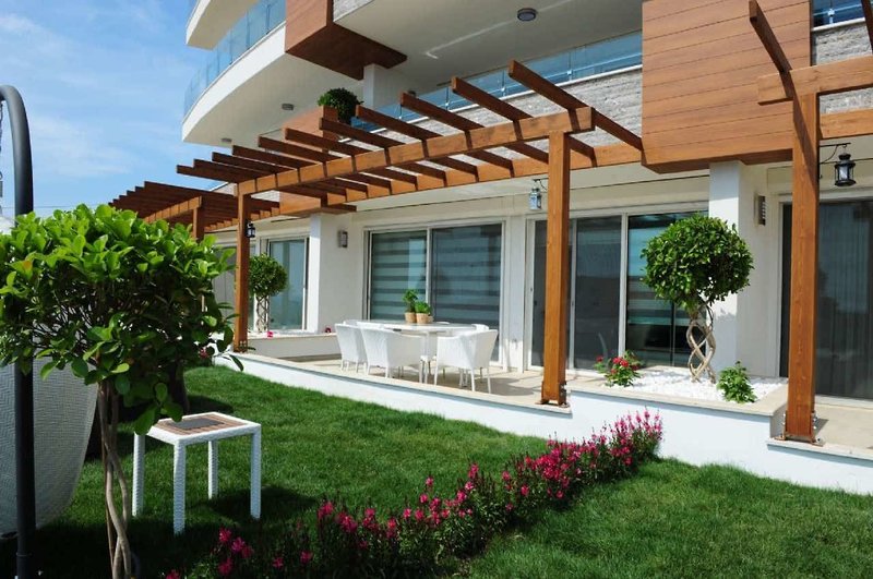 Elite Luxury Suite 19