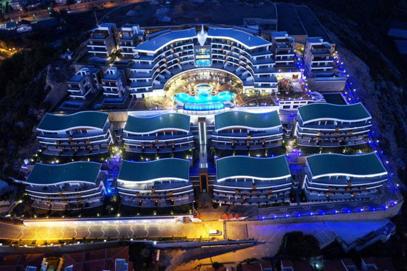 Elite Luxury Suite 22