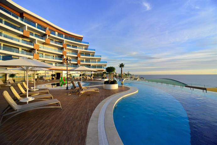 Elite Luxury Suite 2