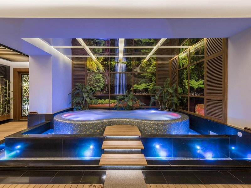 Elite Luxury Suite 21