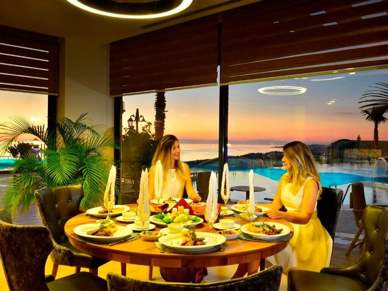 Elite Luxury Suite 28