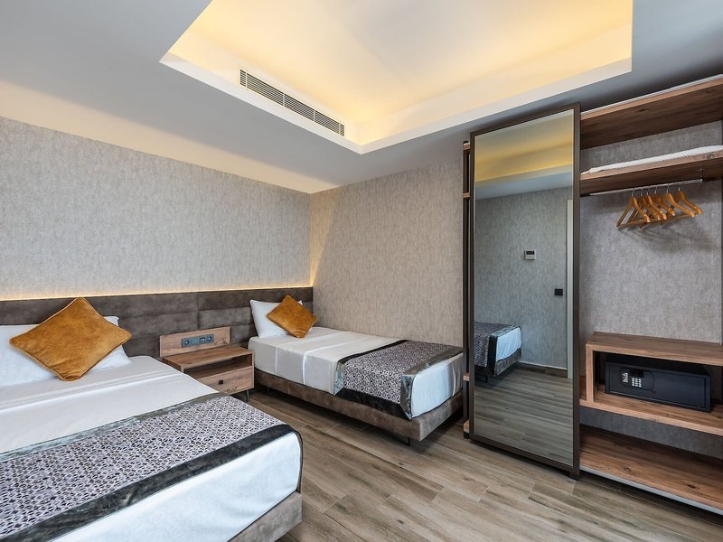 Elite Luxury Suite 48