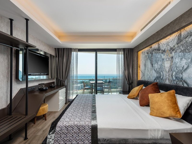Elite Luxury Suite 49