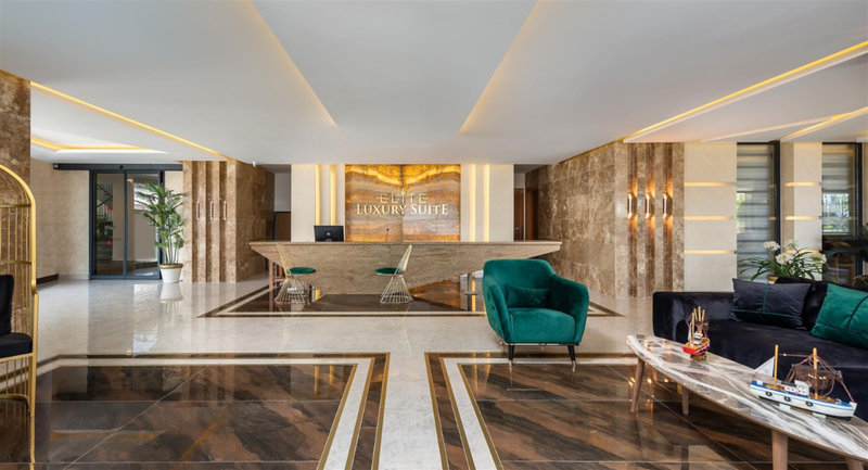 Elite Luxury Suite 7