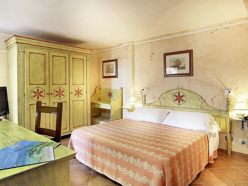 Colonna Beach Hotel 3 - Room Example