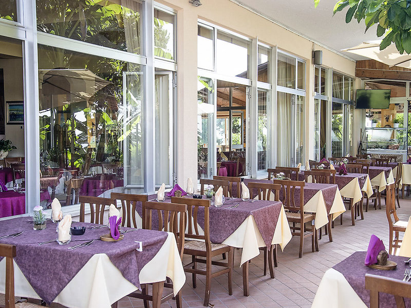 La Bussola Hotel Restaurant 4