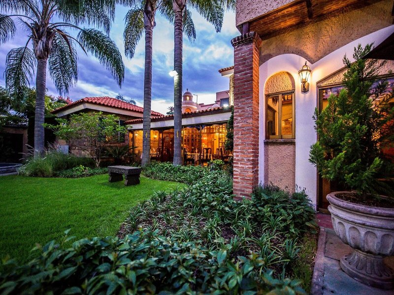 Hotel La Mansion Del Sol