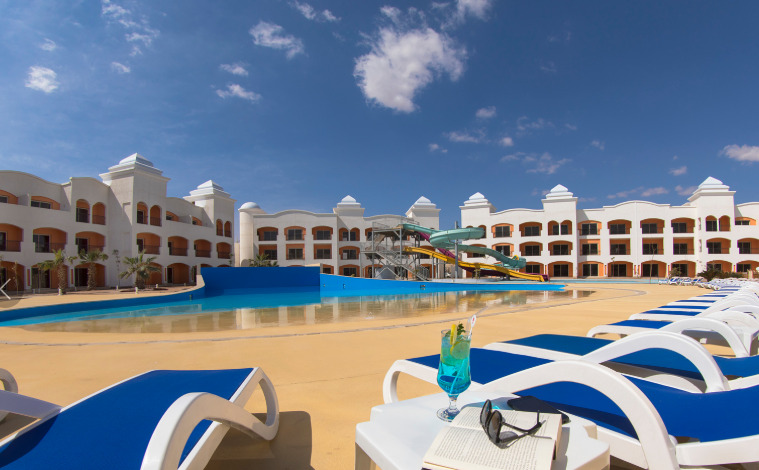 Naama Waves Hotel 7