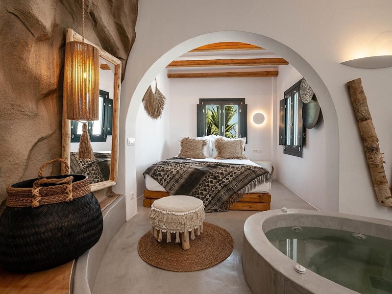 Sandaya Luxury Suites 18