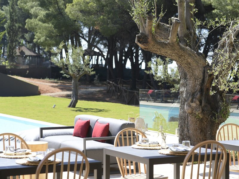 Amantes Villas & Suites 22