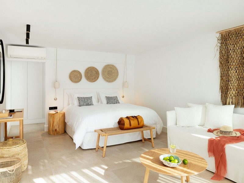 Amantes Villas & Suites 35