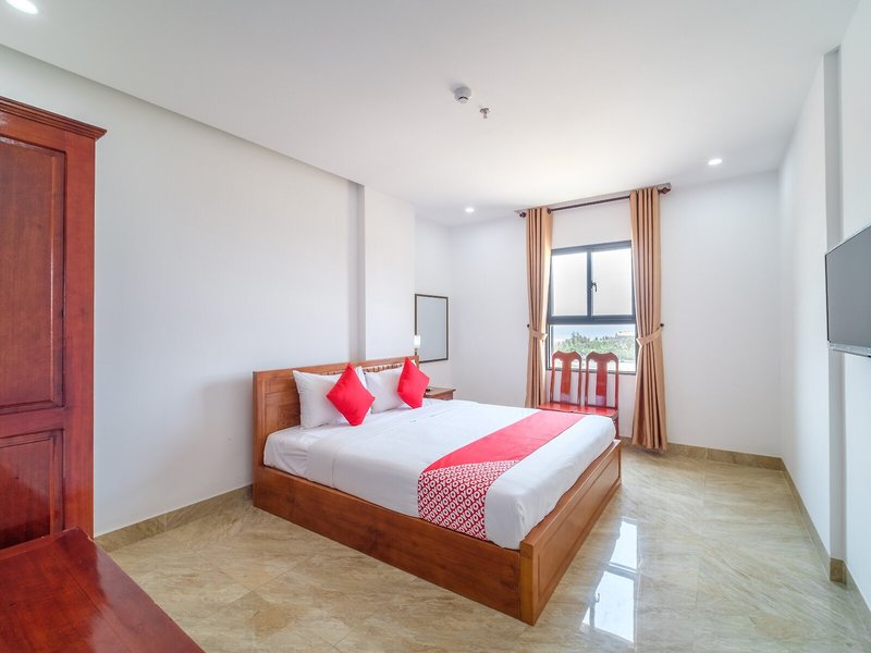 An Duc Hotel by OYO Rooms 12