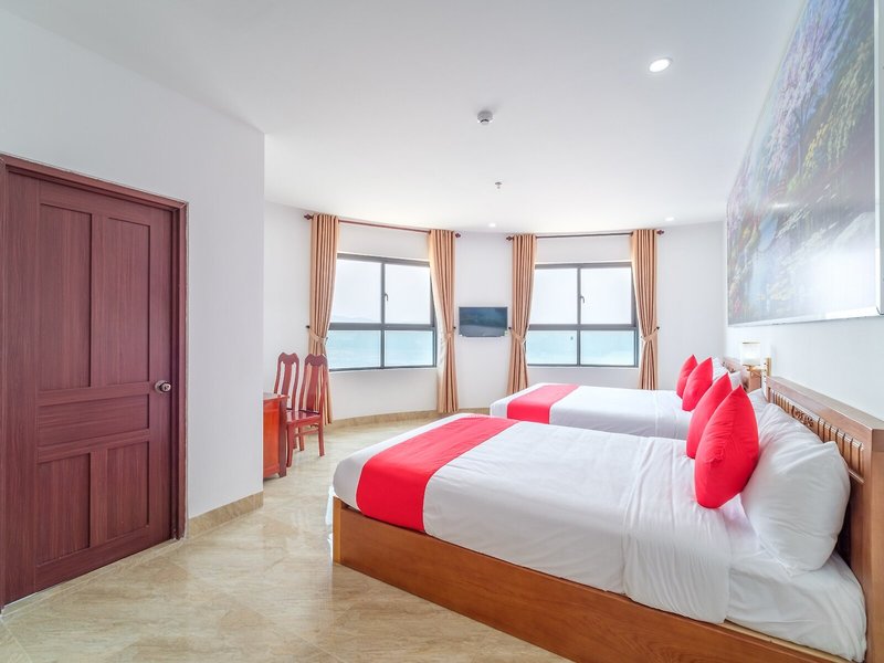 An Duc Hotel by OYO Rooms 18
