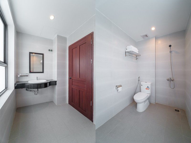 An Duc Hotel by OYO Rooms 21