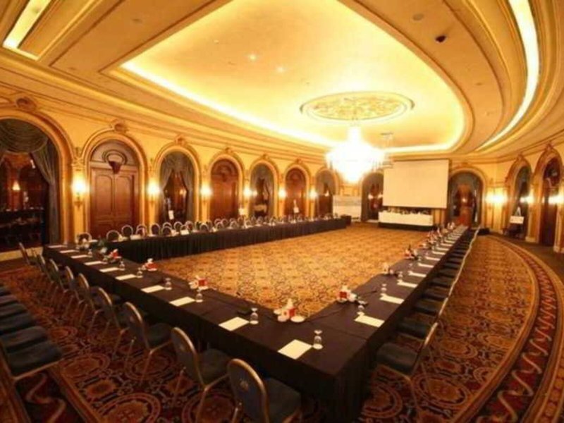 Le Royal Hotels & Resorts - Amman 9
