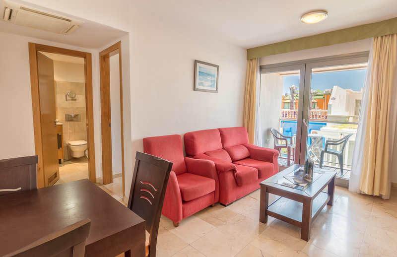 LIVVO Corralejo Beach 6